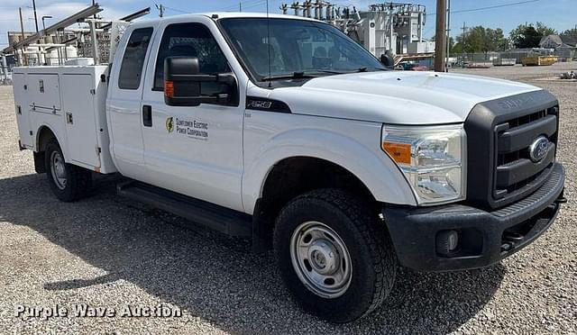 Image of Ford F-250 equipment image 2