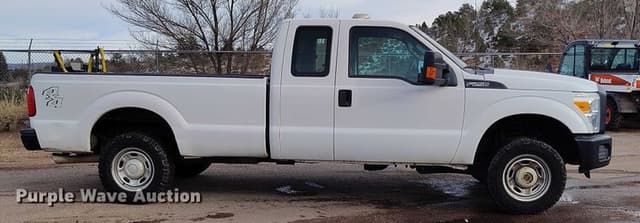 Image of Ford F-250 equipment image 3