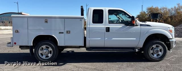 Image of Ford F-250 equipment image 3