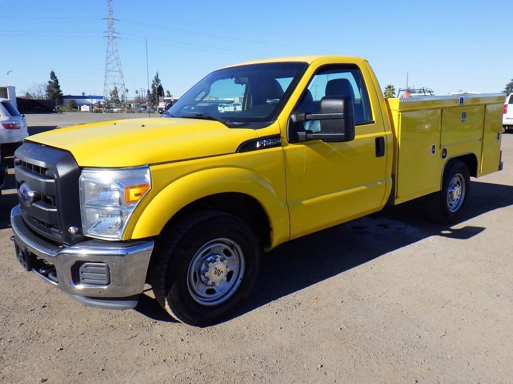 Image of Ford F-250 Primary image