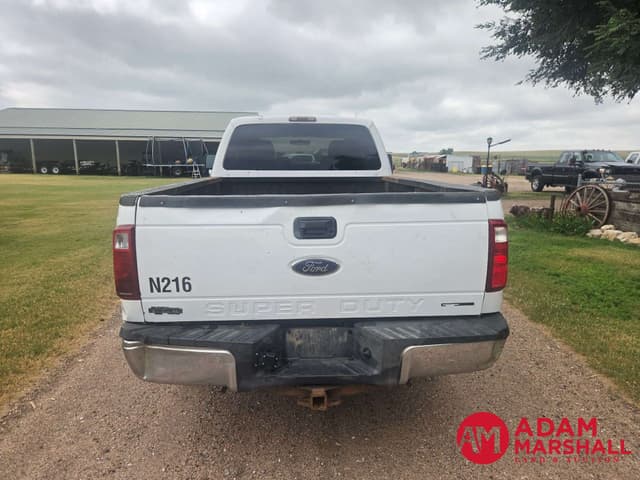 Image of Ford F-250 equipment image 4
