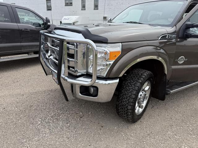 Image of Ford F-250 equipment image 1