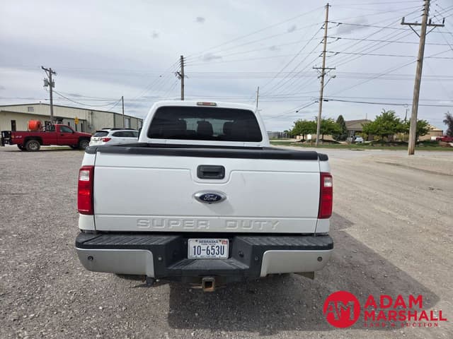 Image of Ford F-250 equipment image 4