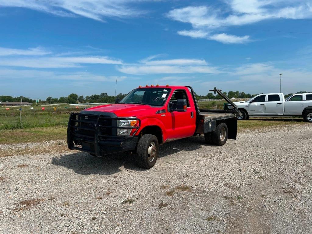 Image of Ford F-350 Primary image