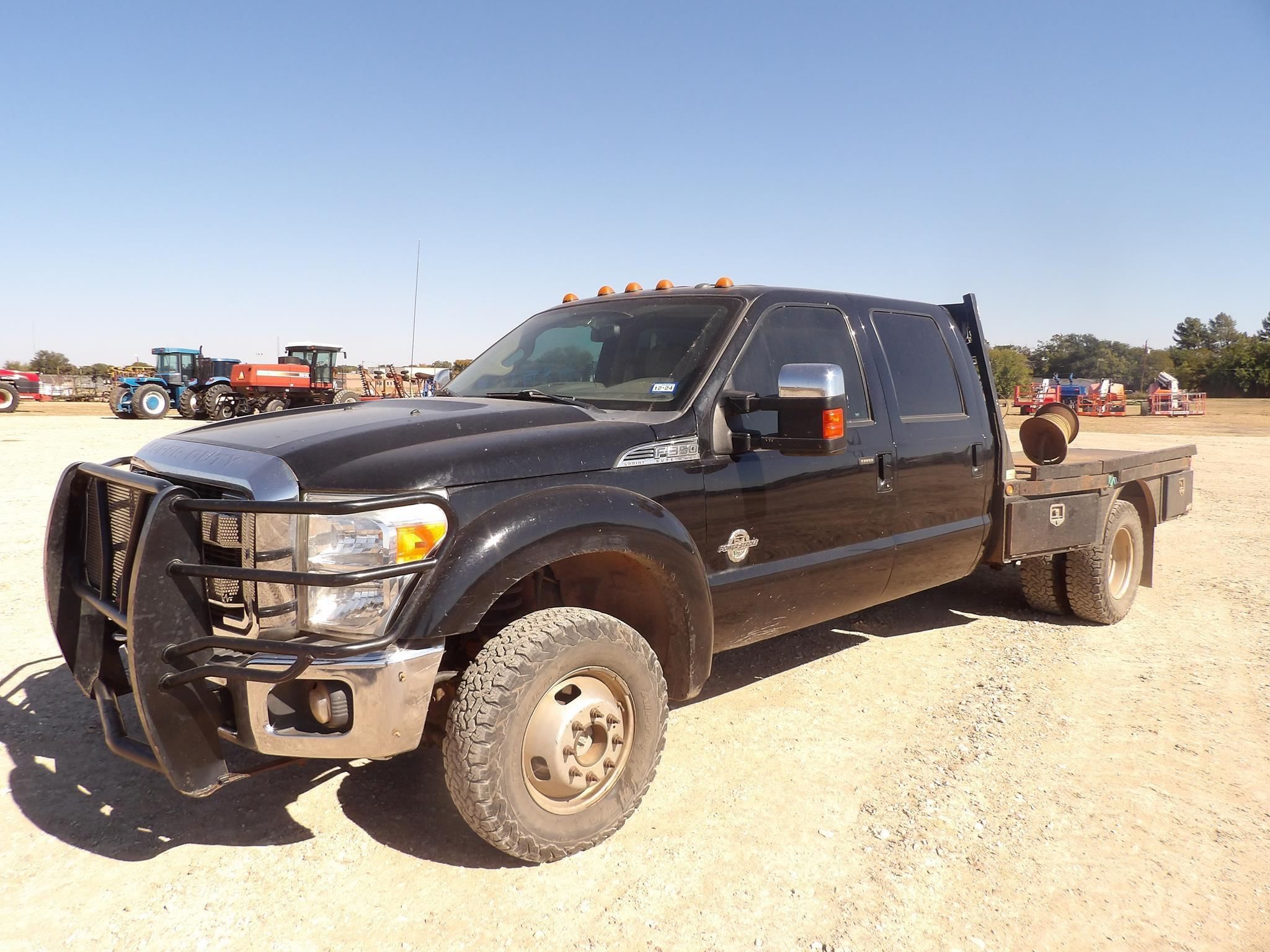 2016 Ford F-350 Equipment Image0
