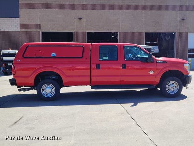 Image of Ford F-350 equipment image 3