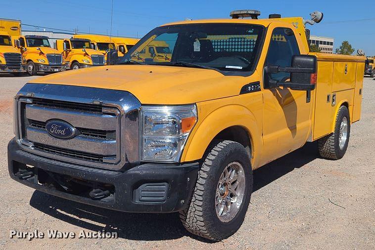 Image of Ford F-350 Primary image