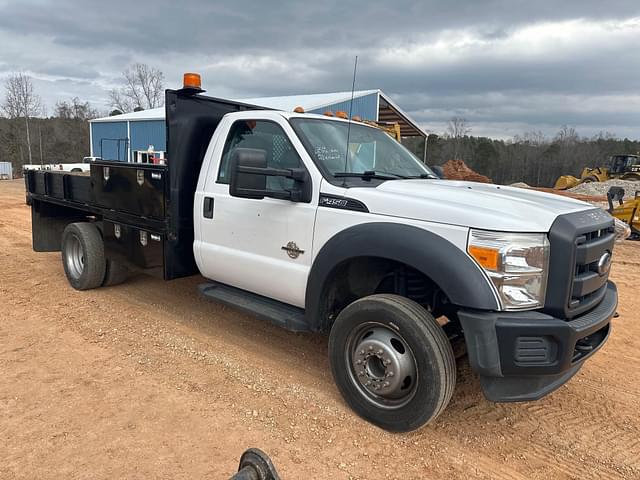 Image of Ford F-450 equipment image 1