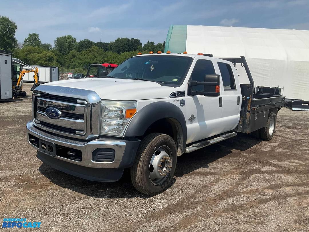 Image of Ford F-450 Primary image