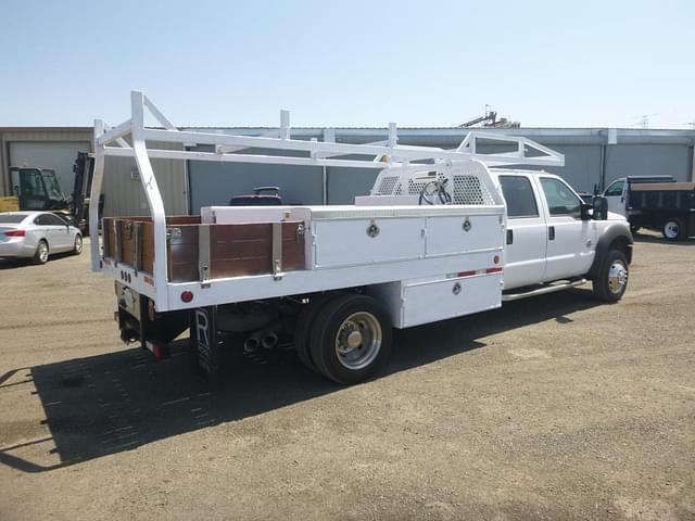 Image of Ford F-450 equipment image 2