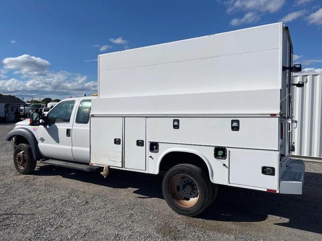 Image of Ford F-450 equipment image 1