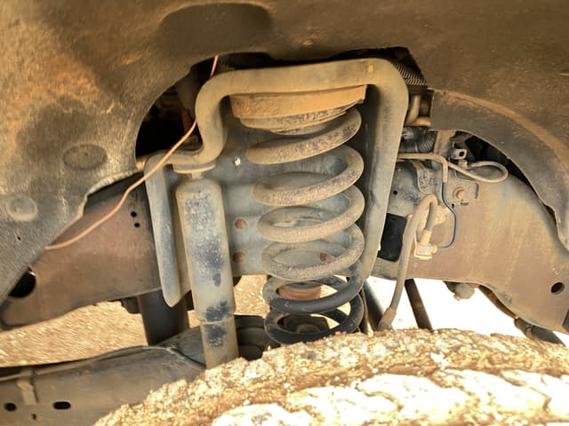 Image of Ford F-450 equipment image 4