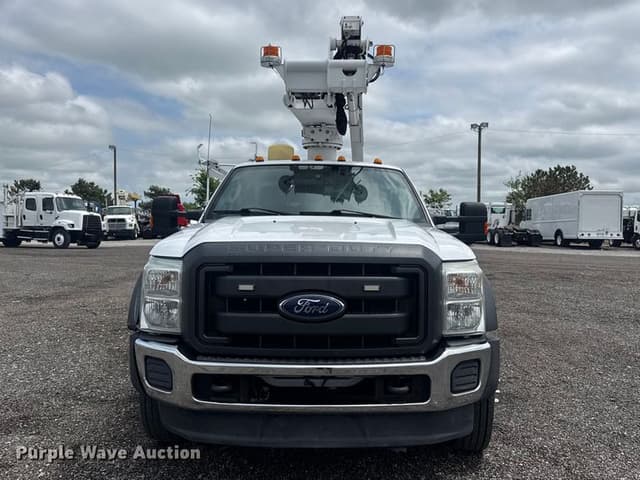 Image of Ford F-450 equipment image 1