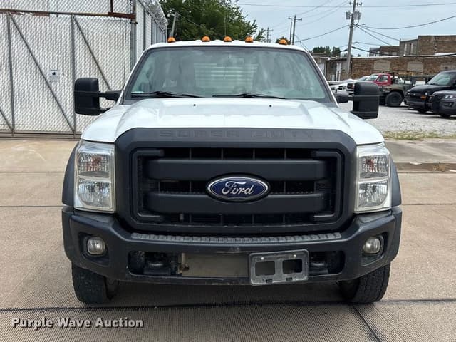 Image of Ford F-450 equipment image 1