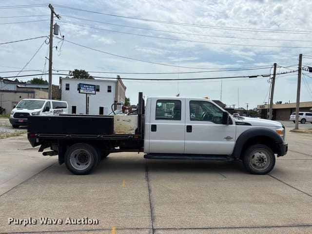 Image of Ford F-450 equipment image 3