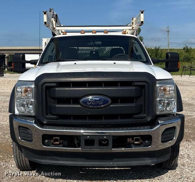 Image of Ford F-450 equipment image 1