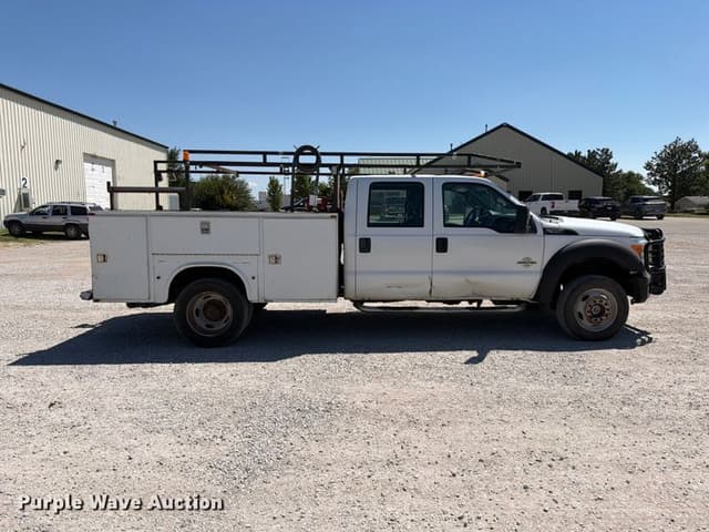 Image of Ford F-450 equipment image 3