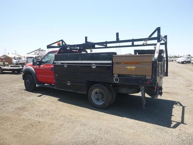 Image of Ford F-450 equipment image 3