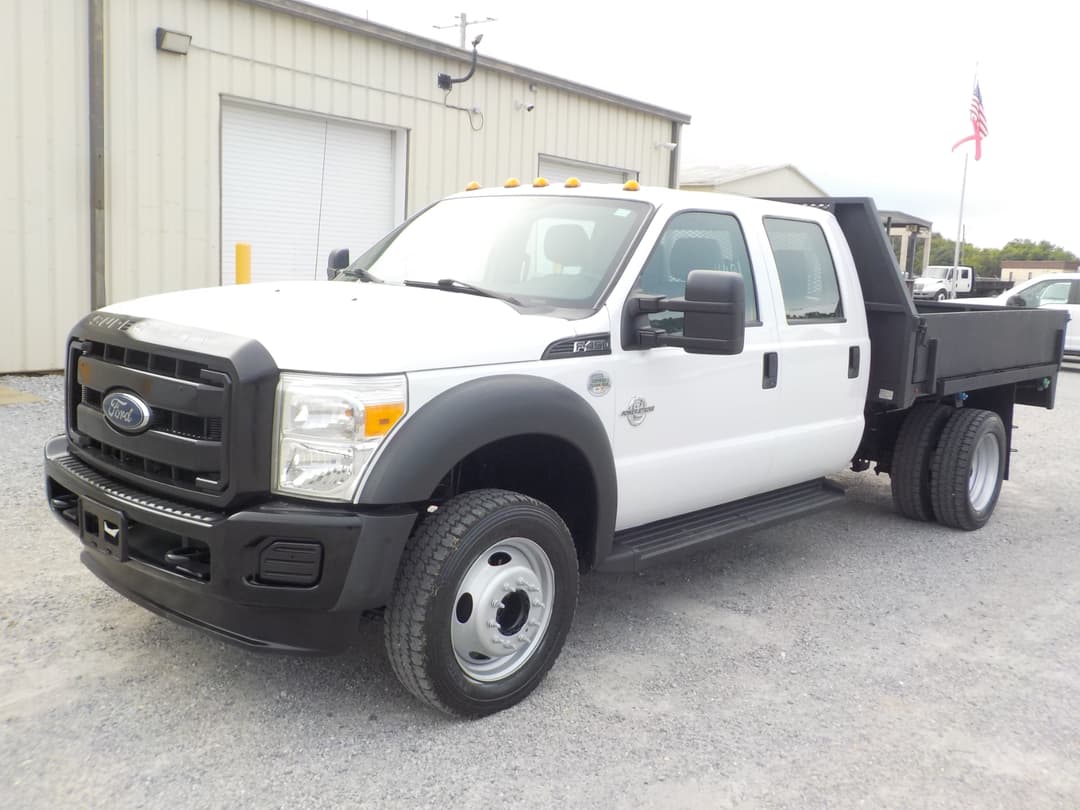 Image of Ford F-450 Primary image