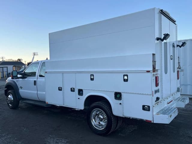 Image of Ford F-450 equipment image 1