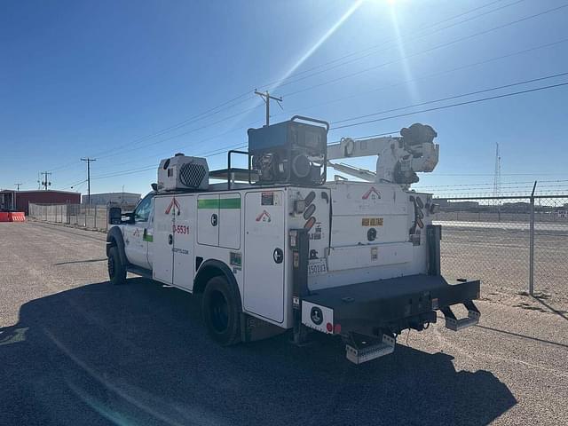 Image of Ford F-550 equipment image 1