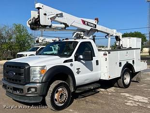 2016 Ford F-550 Equipment Image0