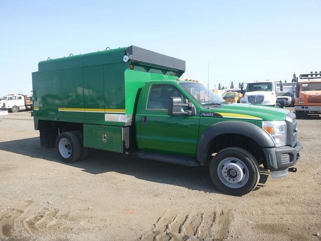 Image of Ford F-550 equipment image 1