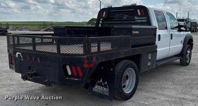 Image of Ford F-550 equipment image 4