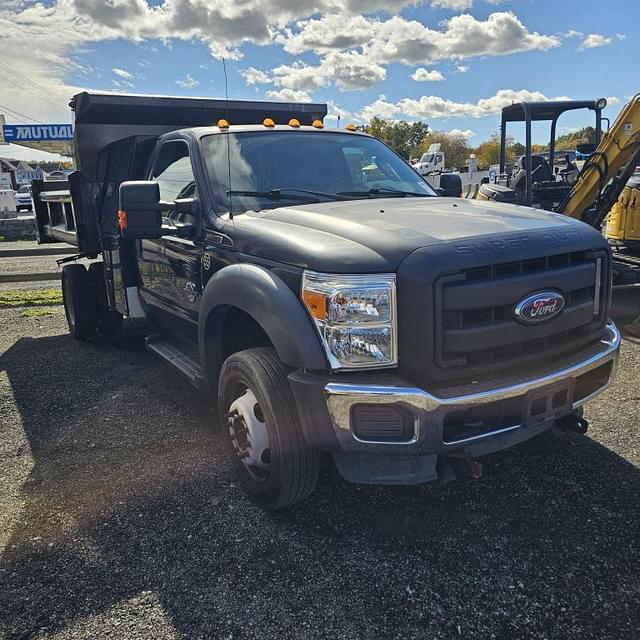 Image of Ford F-550 equipment image 2