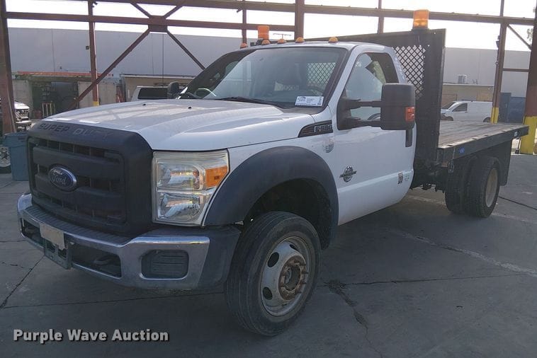 2016 Ford F-550 Equipment Image0
