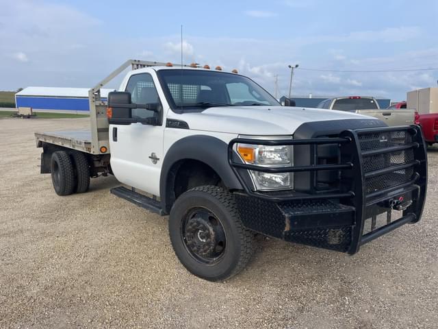 Image of Ford F-550 equipment image 1