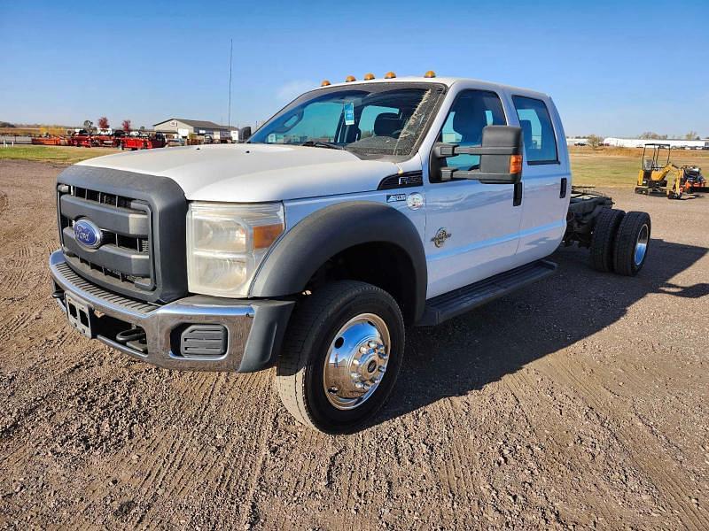 Image of Ford F-550 Primary image