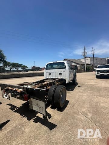 Image of Ford F-550 equipment image 3