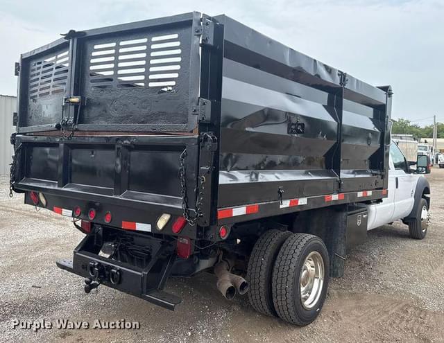 Image of Ford F-550 equipment image 4