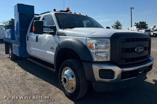 Image of Ford F-550 equipment image 2