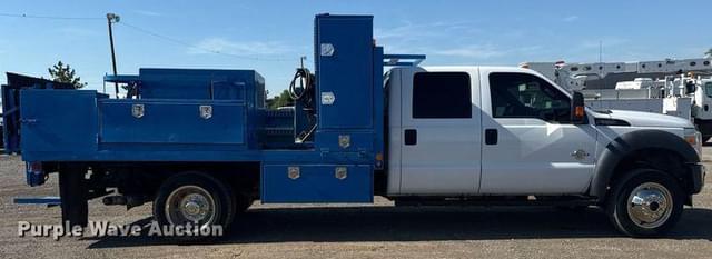 Image of Ford F-550 equipment image 3