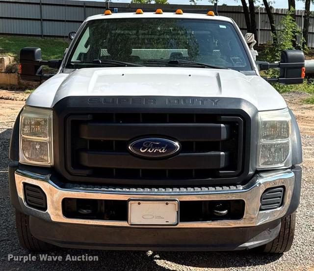 Image of Ford F-550 equipment image 1