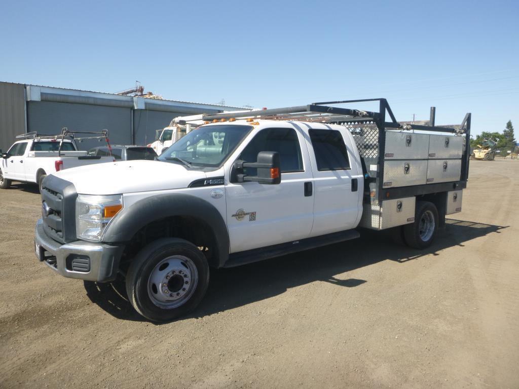 Image of Ford F-550 Primary image