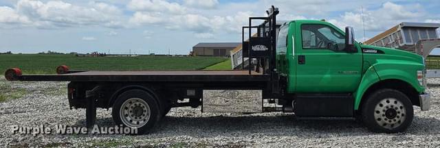 Image of Ford F-650 equipment image 3