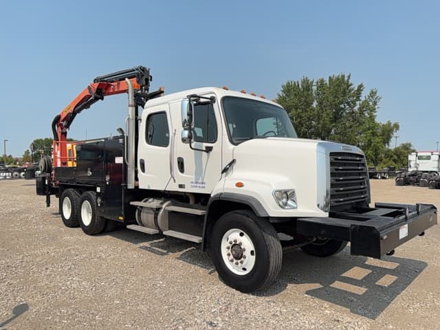 Image of Freightliner 108SD equipment image 1