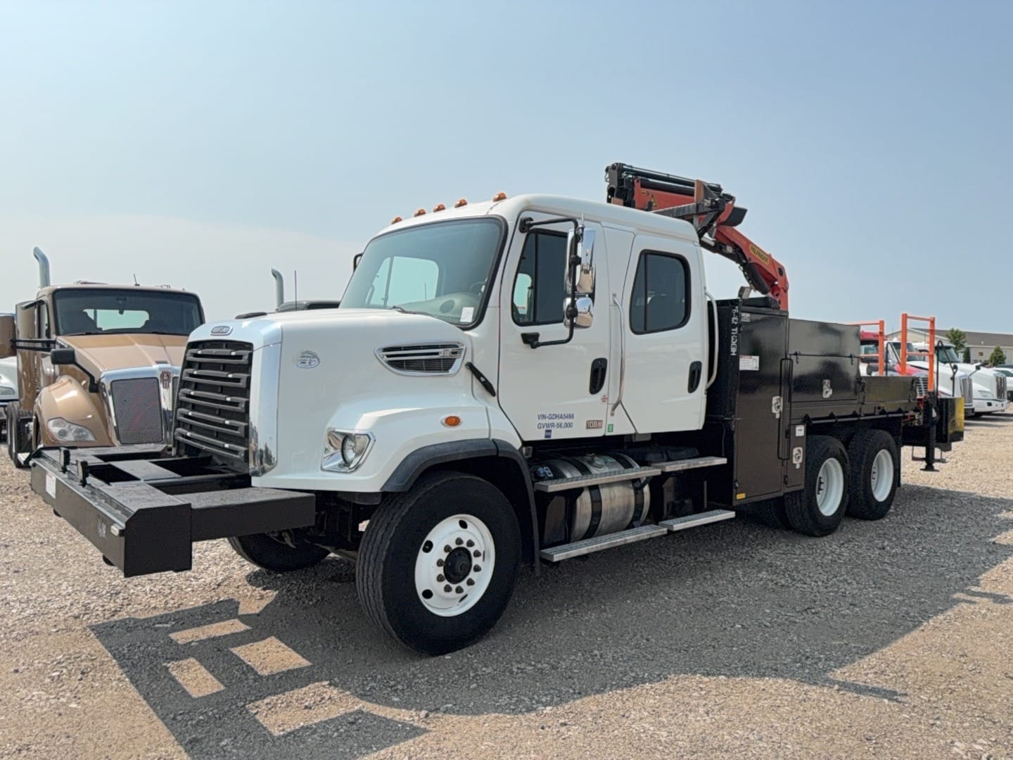 2016 Freightliner 108SD Equipment Image0