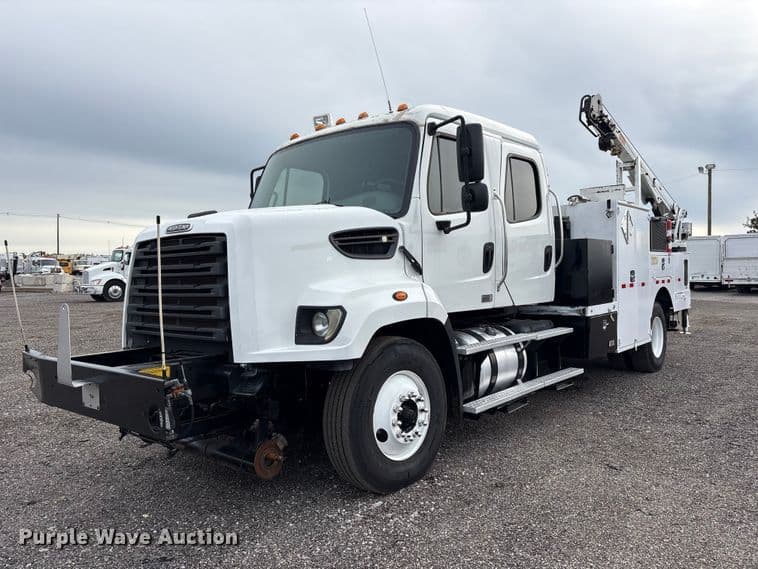 Image of Freightliner 108SD Primary image