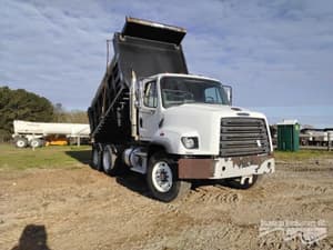 2016 Freightliner 114SD Image