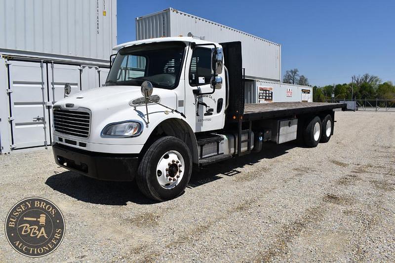 Image of Freightliner M2 Primary image