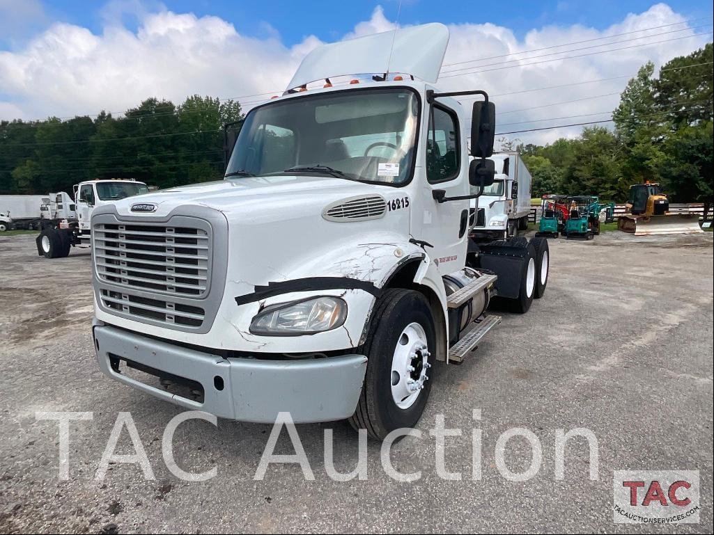Image of Freightliner Business Class M2 112 Primary image