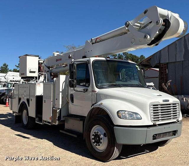 Image of Freightliner Business Class M2 equipment image 2