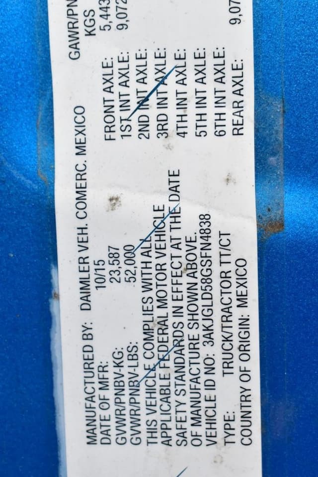 Image of Freightliner Cascadia equipment image 3