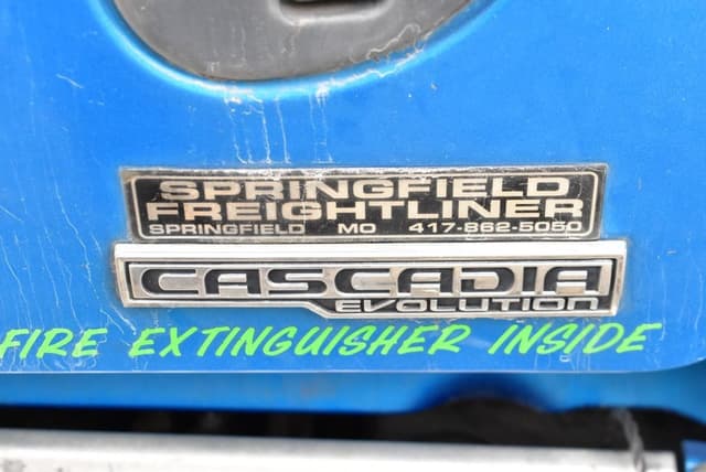 Image of Freightliner Cascadia equipment image 1