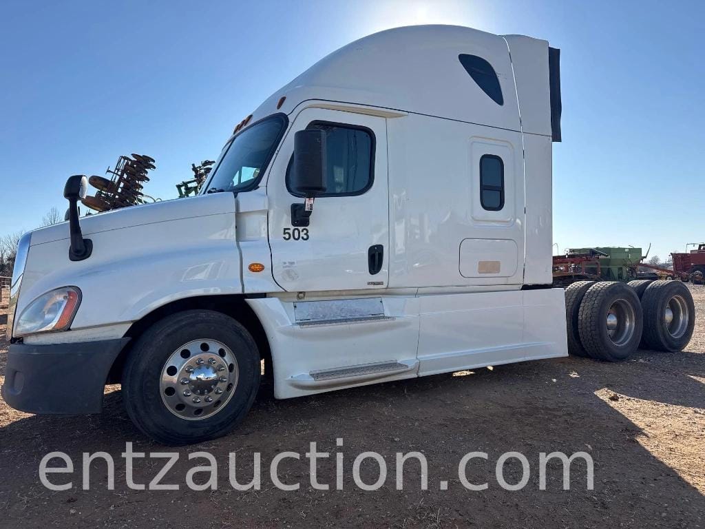 2016 Freightliner Cascadia 125 Equipment Image0