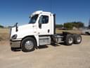 2016 Freightliner Cascadia 125 Image
